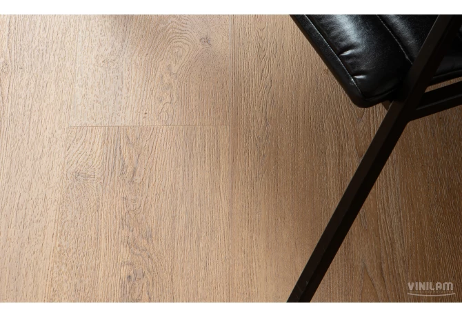 Кварц-винил Дуб Гранада (1227*232*2,5 мм) — купить в Котласе