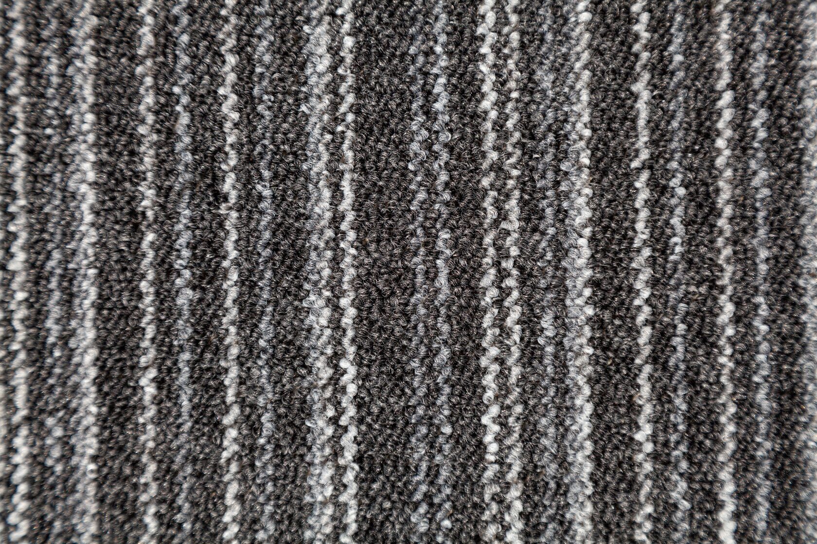 Ковровая плитка "Bonkeel" Space Strip Graphit (500*500*5,9 мм) — купить в Котласе