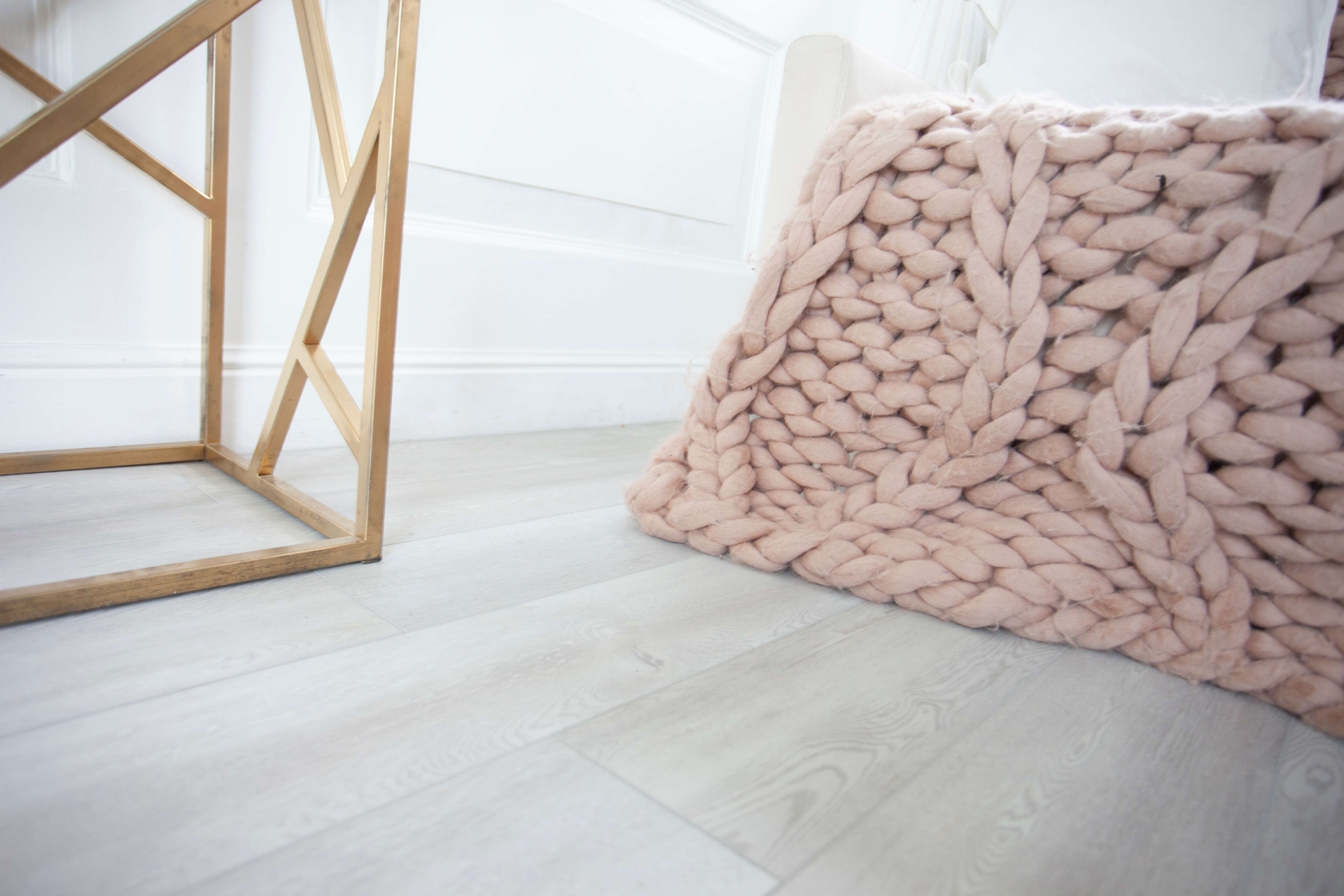 SPC ламинат «Damy Floor» Дуб Зимний (1220*180*4 мм) — купить в Котласе