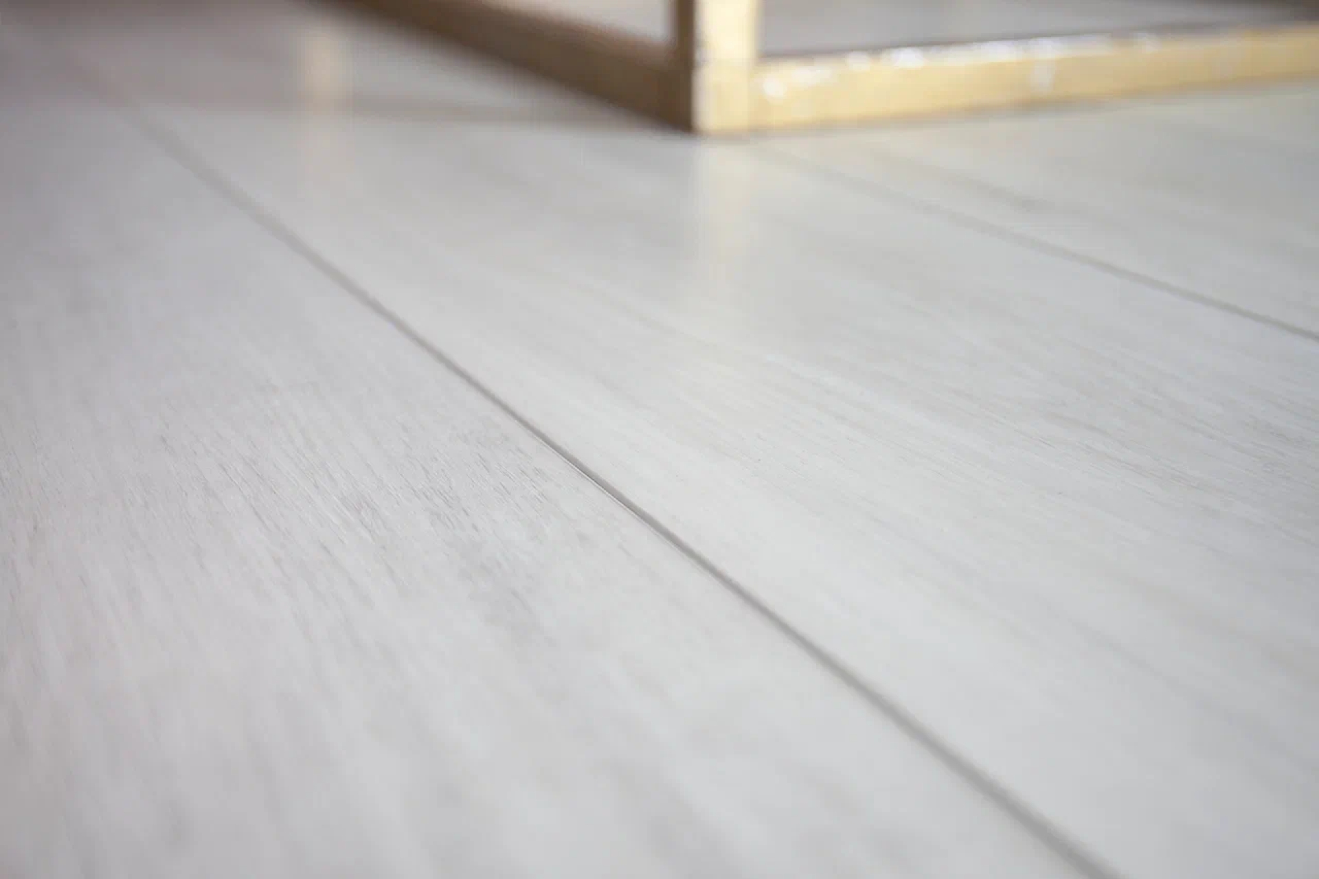 SPC ламинат «Damy Floor» Дуб Альпийский (1220*180*4 мм) — купить в Котласе