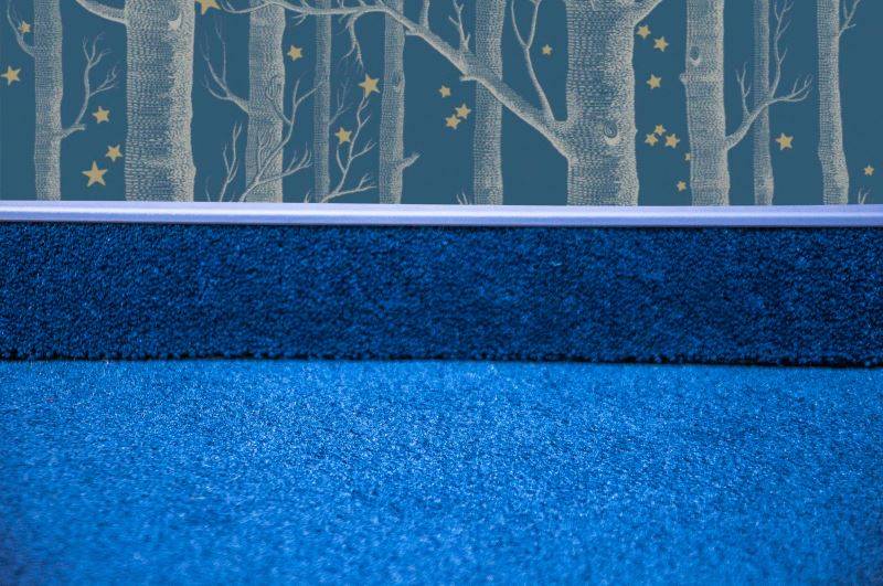 Плинтус для ковролина "Korner" Listwa синий (2500*13,8*50 мм) — купить в Котласе