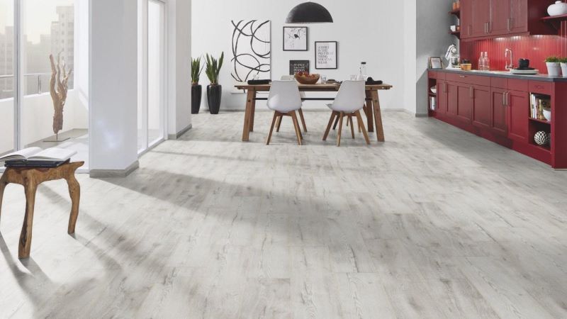 Ламинат "Kronospan" Variostep Classic Wonderland Oak K278 (1285*192*8 мм) — купить в Котласе